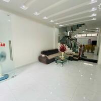 Cho thuê nhà phố Văn Cao, DT: 70m2, 5 ngủ khép kín.