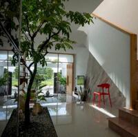 Bán nhà cực đẹp đối diện công viên tuổi thơ, SHR hoàn công