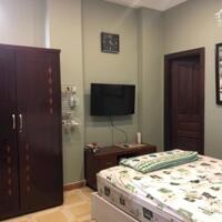 Bán nhà HXH 6m mặt tiền Đường Bạch Đằng P24 (4.6x15) Xe hơi đậu trong nhà 9.9 tỷ TL