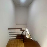 Cho thuê nhà Dt 5*18m,Trệt lầu, 3Pn HXH Tại P12,Tân Bình