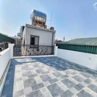 Bán nhà Định Công Thượng, Hoàng Mai 37m2, ô tô đỗ cổng, full nội thất 6.xtỷ