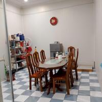 Cho thuê nhà riêng ngõ 172 Đại Từ - Hoàng Mai, 90m, có sân cổng,  3 PN, giá 11 triệu, ở ngay