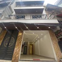 Bán Nhà Đẹp Mặt Ngõ, 5 Tầng Thang Máy, Trại Cá, Hai Bà Trưng, Hà Nội DT: 45m2, 5  Mặt Tiền: 5m  Giá: 12.3 Tỷ ( có thương lượng )