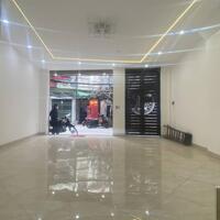 Bán Nhà Đẹp Mặt Ngõ, 5 Tầng Thang Máy, Trại Cá, Hai Bà Trưng, Hà Nội DT: 45m2, 5  Mặt Tiền: 5m  Giá: 12.3 Tỷ ( có thương lượng )