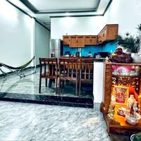 BÁN RẺ NHÀ TRẢNG DÀI, ĐƯỜNG RỘNG 5m THÔNG THOÁNG GẦN CHỢ QUANG THẮNG