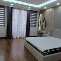 Cần bán gấp nhà phân lô Cầu Giấy 48m2, 8T, thang máy, ô tô vào nhà