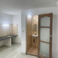 bán nhà 58m- chúc sơn -gần quốc lộ 6 giá chỉ 3 tỷ