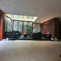 SIÊU PHẨM PHỐ HỒNG TIẾN LONG BIÊN -  7TẦNG THANG MÁY- Ô TÔ KINH DOANH VĂN PHÒNG - NHÀ DÂN XÂY CỰC TÂM HUYẾT - MẶT TIỀN BỀ THỄ11,85m HIẾM CÓ