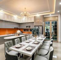Cắt lỗ căn Shophouse Pavillon trung tâm Hải Châu ĐN, sẵn sổ, mặt tiền đường Hóa Sơn 10 chỉ 12.x tỷ