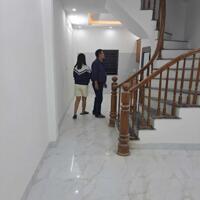 Nhà mới xây đầy đủ công năng- 40m2- Ngõ ô tô vào sát- nhỉnh 4đ
