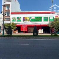 Cho thuê mbkd 1000m2 đường Tôn Đức Thắng, Phan Thiết. Giá 120tr/ tháng