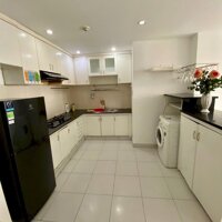 Cho thuê 3PN 2wc căn hộ Newtown đường 18, nhận nhà đầu tháng