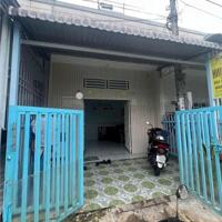 Ngộp lắm rồi bán gấp căn nhà cấp 4 100m2 ngay Tân Hiệp 4, HócMôn, Sổ Sẵn 755Tr bao thuế