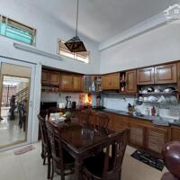 **Bán nhà phường 4 Tân Bình**, đường Út Tịch; 4x20, 3 tầng - chỉ 15 tỷ
