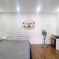 Chính chủ bán nhà phố Tứ Liên_Phân Lô_Ô tô tránh_5 tầng_Tặng full đồ_70m2 giá chỉ 18,4 tỷ