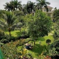 BDS HVL Chính chủ gửi cho thuê biệt thự liên kế Chateau Phú Mỹ Hưng, Q7 view vườn, đối diện sân Tennis, hồ bơi.