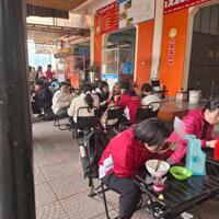 Chính chủ sang nhượng quầy cháo, nem nướng nha trang, bún chả, chè, hoa quả dầm... tại căng tin Đại Học Hà Nội