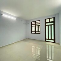 Bán nhà HXH Phổ Quang - Khu Sân Bay P2 - DT 3.6x10 - 2 tầng - giá 6.7 tỷ