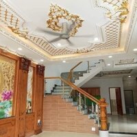Bán biệt thự 2 lầu 1 trệt góc 2 mặt tiền 9.8 tỷ /154m2