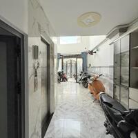 CHDV MẶT TIỀN - TRUNG TÂM Q. BÌNH THẠNH - 6 TẦNG THANG MÁY - 8 PHÒNG - DT: 3,8 x 18M - GIÁ: 13,5 TỶ