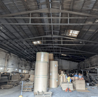 https://khoxuongmiennam.net/  Cho thuê kho xưởng 1600m2 Bình Chánh. Mặt tiền đường Container 24/24.