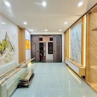 Hai Bà Trưng lô góc 2 thoáng - nhà mới full đồ- sổ vuông đét. Hồng Mai 4 tầng 35m² mặt tiền rộng 3.8m -