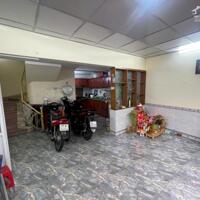 MBNR13: Cần bán nhà 2.5 tầng An ĐÀ - Đông khê ngay sau lô 22 Lê Hồng Phong,