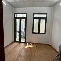 NHÀ ĐẸP- HẺM Ô TÔ ĐỔ CỬA - VÀI BƯỚC RA CÔNG VIÊN - SHR - 2 TẦNG -DTSD: 76M2 - CHỈ 3.8 TỶ