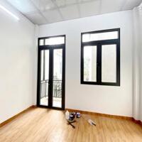NHÀ ĐẸP- HẺM Ô TÔ ĐỔ CỬA - VÀI BƯỚC RA CÔNG VIÊN - SHR - 2 TẦNG -DTSD: 76M2 - CHỈ 3.8 TỶ