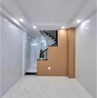 7.2 TỶ - NHÀ MỚI CAO THẮNG QUẬN 10 - HẺM XE HƠI THÔNG - 45M2 3 TẦNG 3PN KHÉP KÍN - VUÔNG VỨC A4