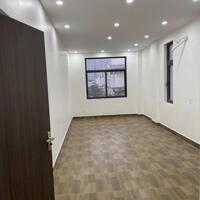 Cho thuê nguyên căn 5 tầng làm văn phòng tại Vinhomes Marina