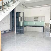 BÁN NHÀ 1 TRỆT 1 LẦU VỪA XÂY NGAY CÂY XĂNG 75 TRẢNG DÀI SỔ HỒNG RIÊNG THỔ CƯ
