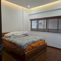 Căn hộ Tản Đà Court, 86 Tản Đà, Quận 5, ngay góc Tản Đà-Nguyễn Trãi : -	Vịt rí Gần các trường học, bệnh viện lớn trung tâm TP.HCM