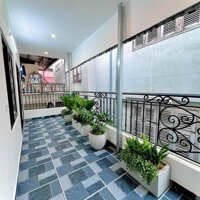 Nhà Đẹp Gần Đường Ô Tô, Phố Hồng Mai, Hai Bà Trưng 28m, 4 tầng, mt 3.8m, giá 5.25 tỷ.