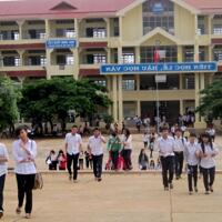 CHÍNH CHỦ TÔI BÁN LẠI NỀN ĐẤT THỔ CƯ SAU CHỢ 175M2 ĐƯỜNG XE TẢI VÀO THOẢI MÁI GIÁ 230 TRIỆU