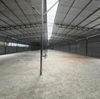 *Cho thuê kho xưởng*1.100m2 QL 13, Hiệp Bình Phước, Quận Thủ Đức.