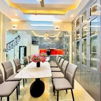 Nhà Đẹp Kinh Doanh Yên Lạc, Hai Bà Trưng 38m, 4 tầng, mt 4.4m, giá 10.9 tỷ.