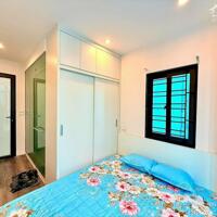 BÁN NHÀ KHÂM THIÊN –ĐỐNG ĐA DT 30M 4TẦNG GIÁ NHỈNH 6 TỶ LÔ GÓC ÔTÔ ĐỖ CỬA