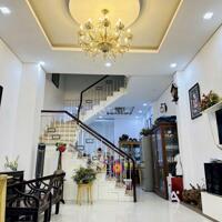 Nhà ngang 5m _ Xe Hơi 7 chỗ tới nhà đường Lạc Long Quân, P9. Nhà 4 Tầng Kiên Cố. Giá 9 tỷ TL