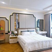 Bán chung cư quận Cầu Giấy - đường Lê Đức Thọ - 2 ngủ chỉ 4 tỷ và 3 PN ( 125m2) giá 6,2 tỷ.