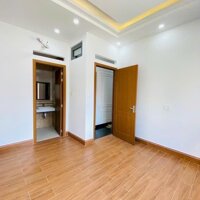 BÁN NHÀ SIÊU ĐẸP - LÔ GÓC - HXH - DT 41/49m2 , MT 5,5m - P6,GÒ VẤP - GIÁ CHỈ 6,2 TỶ !!