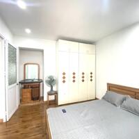 Bán căn hộ tập thể Vĩnh Hồ, Đống Đa, 65m2, 3 ngủ, nhà đẹp 2 mặt thoáng, ngõ to như phố
