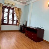 Bán rẻ nhà Doãn Kế Thiện 30m ra ô tô 5 tầng 50m2 mỗi tầng 2 phòng, ở hoặc cho thuê căn hộ dòng tiền