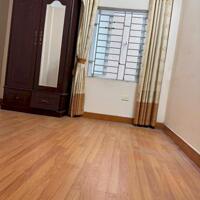 Bán rẻ nhà Doãn Kế Thiện 30m ra ô tô 5 tầng 50m2 mỗi tầng 2 phòng, ở hoặc cho thuê căn hộ dòng tiền