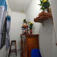 BÁN NHÀ HÒN CHỒNG GẦN BIỂN Hẻm thông đại học Nha Trang