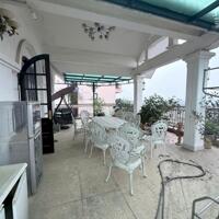 Bán nhà 300m2 diện tích sử dụng ở đường Âu Cơ Quận Tây Hồ Hà Nội.