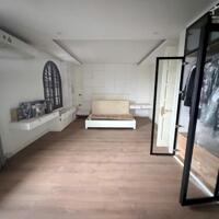Bán nhà 300m2 diện tích sử dụng ở đường Âu Cơ Quận Tây Hồ Hà Nội.