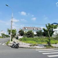 Cần bán gấp lô Góc 2 mặt tiền Biệt thự đường Nguyễn Đình Thi giao vơi Lê Sỹ -View sông cực đẹp , Hoà Xuân , Đà Nẵng