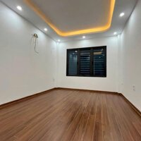 Giang Văn Minh - 33m2 - 6 tầng thang máy - 11 tỷ