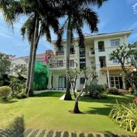 Cho thuê Biệt thự Chateau 4PN, nhà 2 tầng. nhà đẹp, full nội thất cao cấp, Gía 5000$
